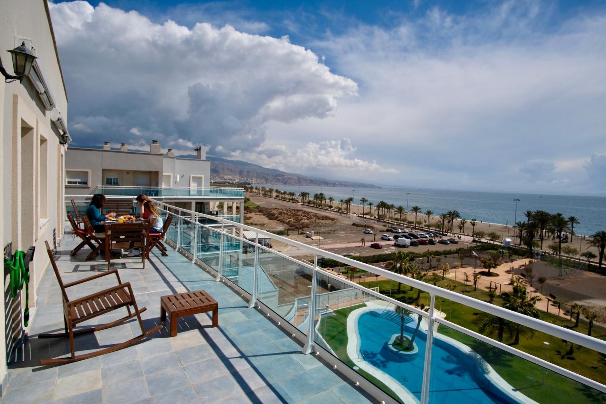 Seafront Penthouse Almeria Roquetas de Mar Esterno foto