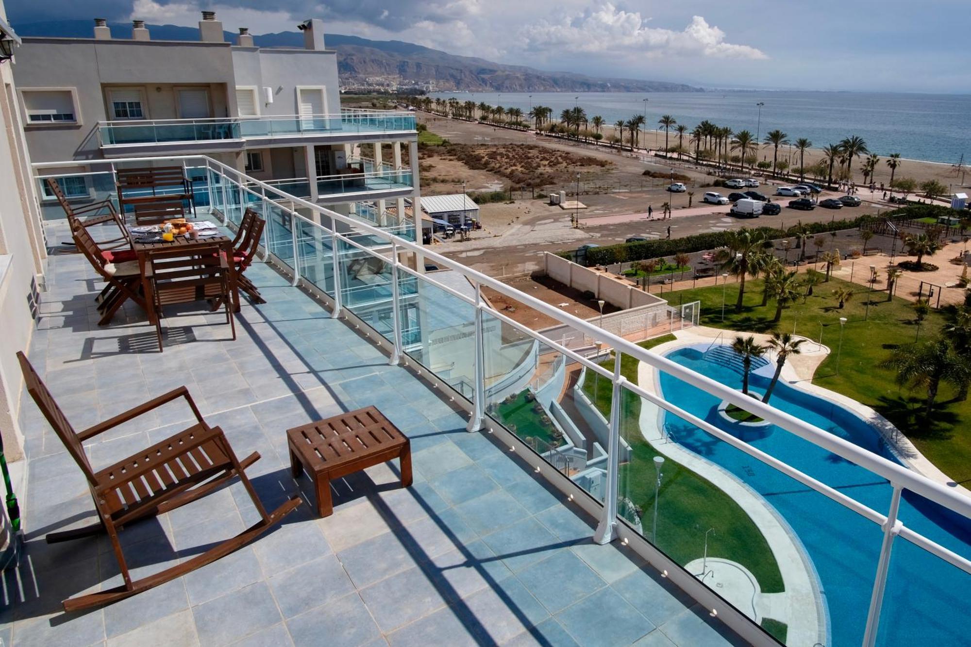 Seafront Penthouse Almeria Roquetas de Mar Esterno foto
